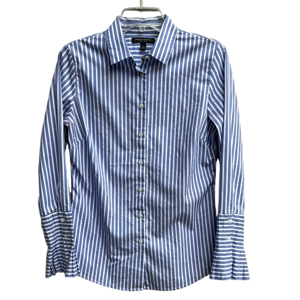 Banana Republic Blue and White Striped Riley Dress Shirt Cotton Blend Size 6